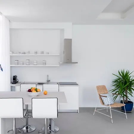 アパート Porto7 Holiday House ポルト・チェレージオ